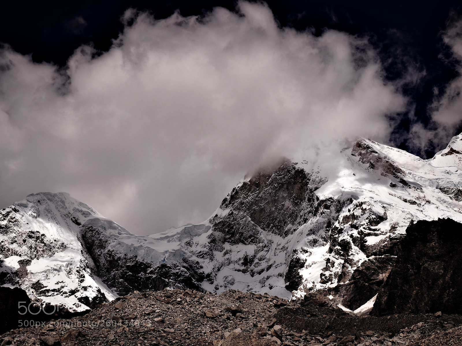 Olympus OM-D E-M5 II sample photo. Paron, peru 2018 photography