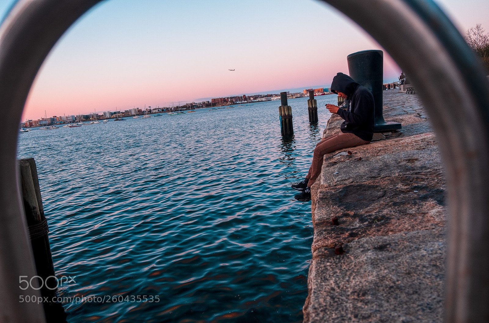 Fujifilm X-T2 sample photo. Chilling on the edge  photography