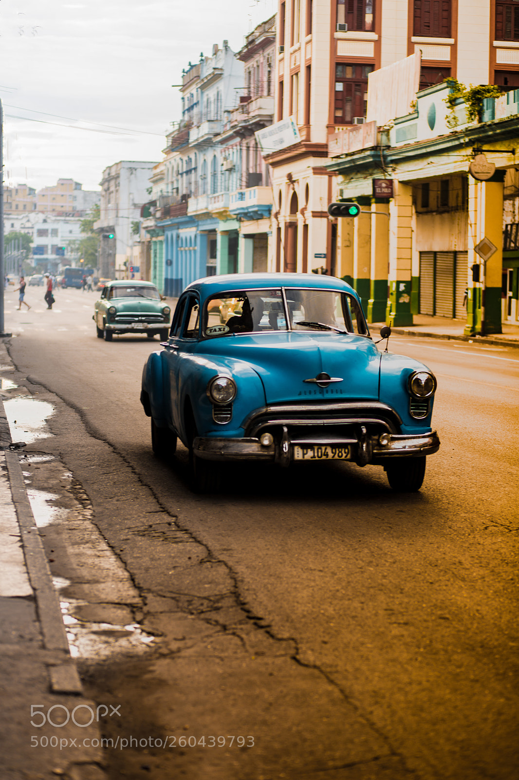 Canon EOS 6D Mark II sample photo. Streets of havana photography