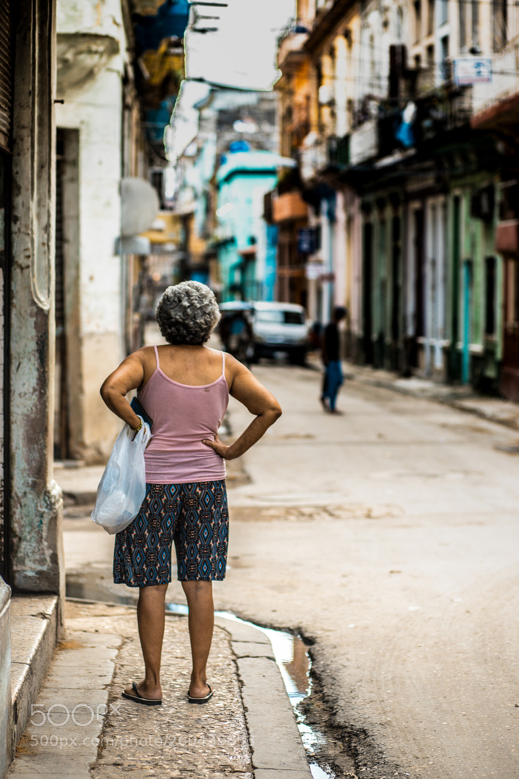 Canon EOS 6D Mark II sample photo. Streets of havana photography