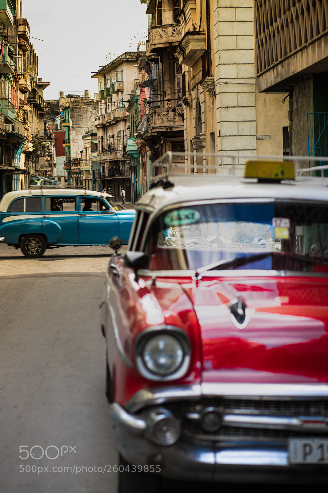Canon EOS 6D Mark II sample photo. Streets of havana photography