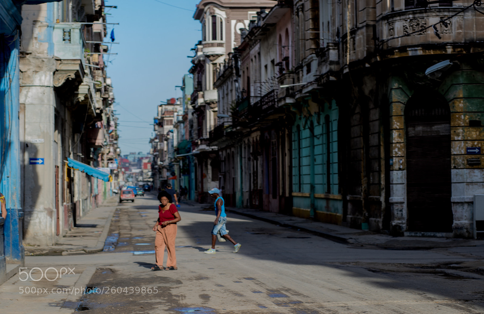 Canon EOS 6D Mark II sample photo. Streets of havana photography
