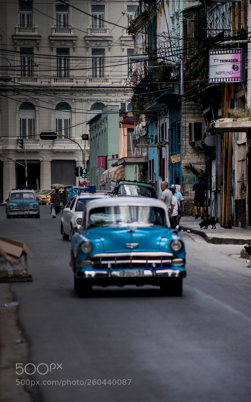 Canon EOS 6D Mark II sample photo. Streets of havana photography