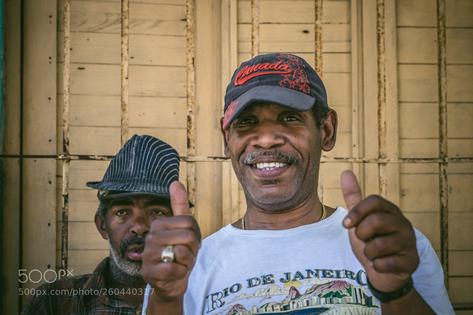 Canon EOS 6D Mark II sample photo. Streets of havana photography