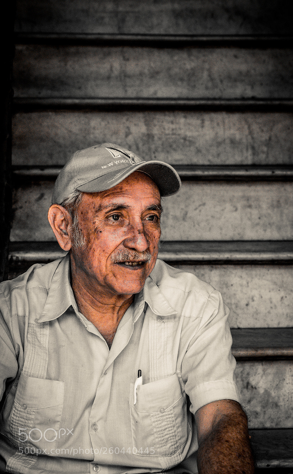 Canon EOS 6D Mark II sample photo. Streets of havana photography