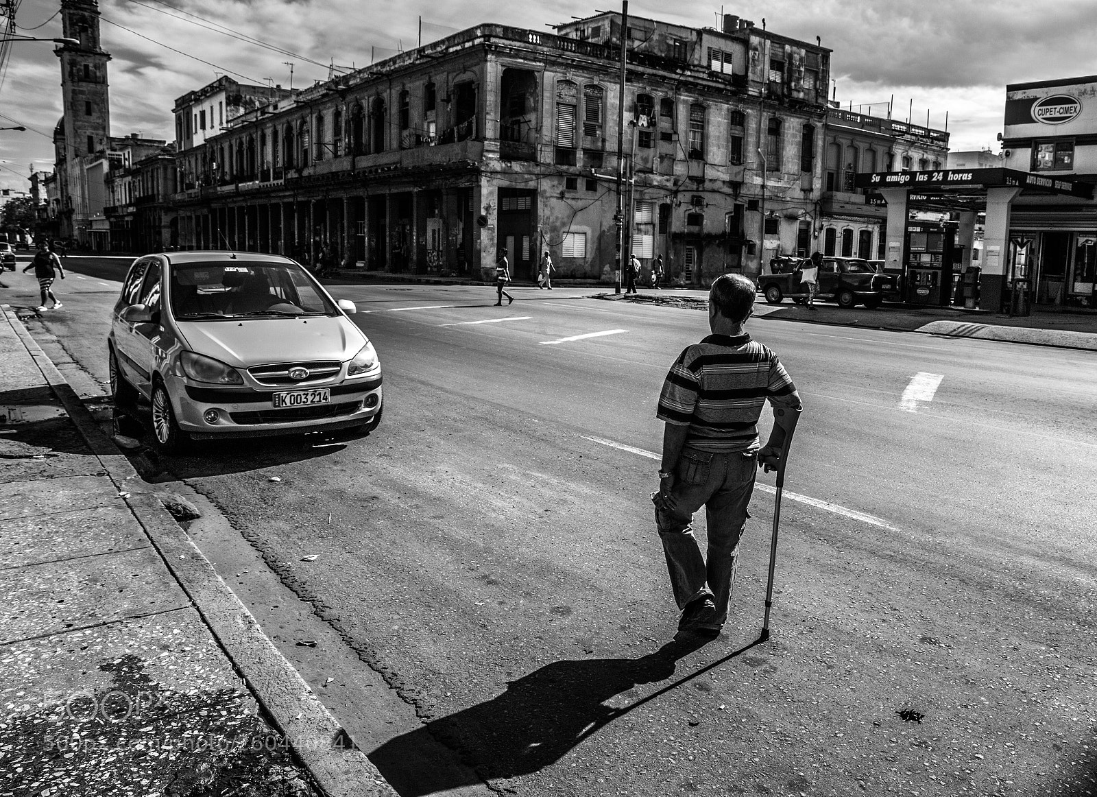 Canon EOS 6D Mark II sample photo. Streets of havana photography