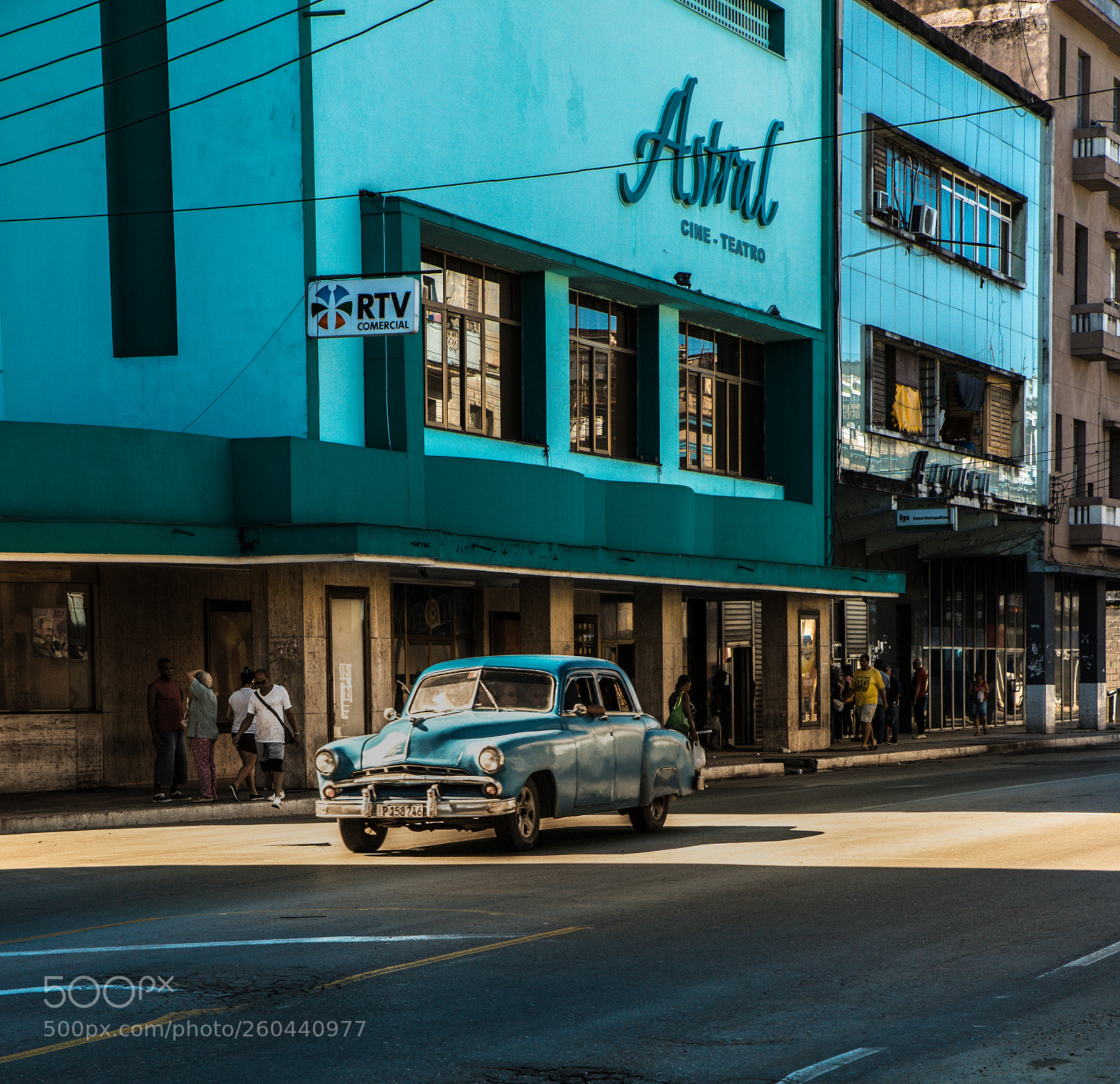 Canon EOS 6D Mark II sample photo. Streets of havana photography