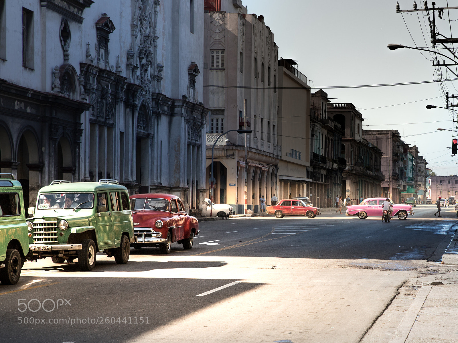 Canon EOS 6D Mark II sample photo. Streets of havana photography