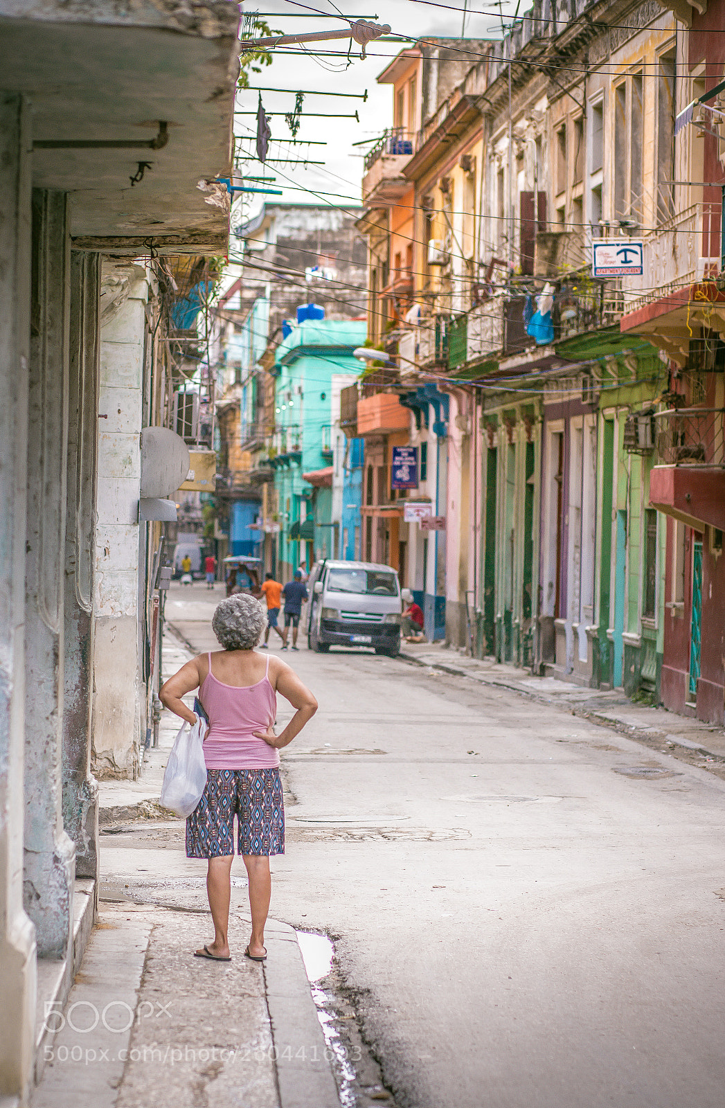 Canon EOS 6D Mark II sample photo. Streets of havana photography