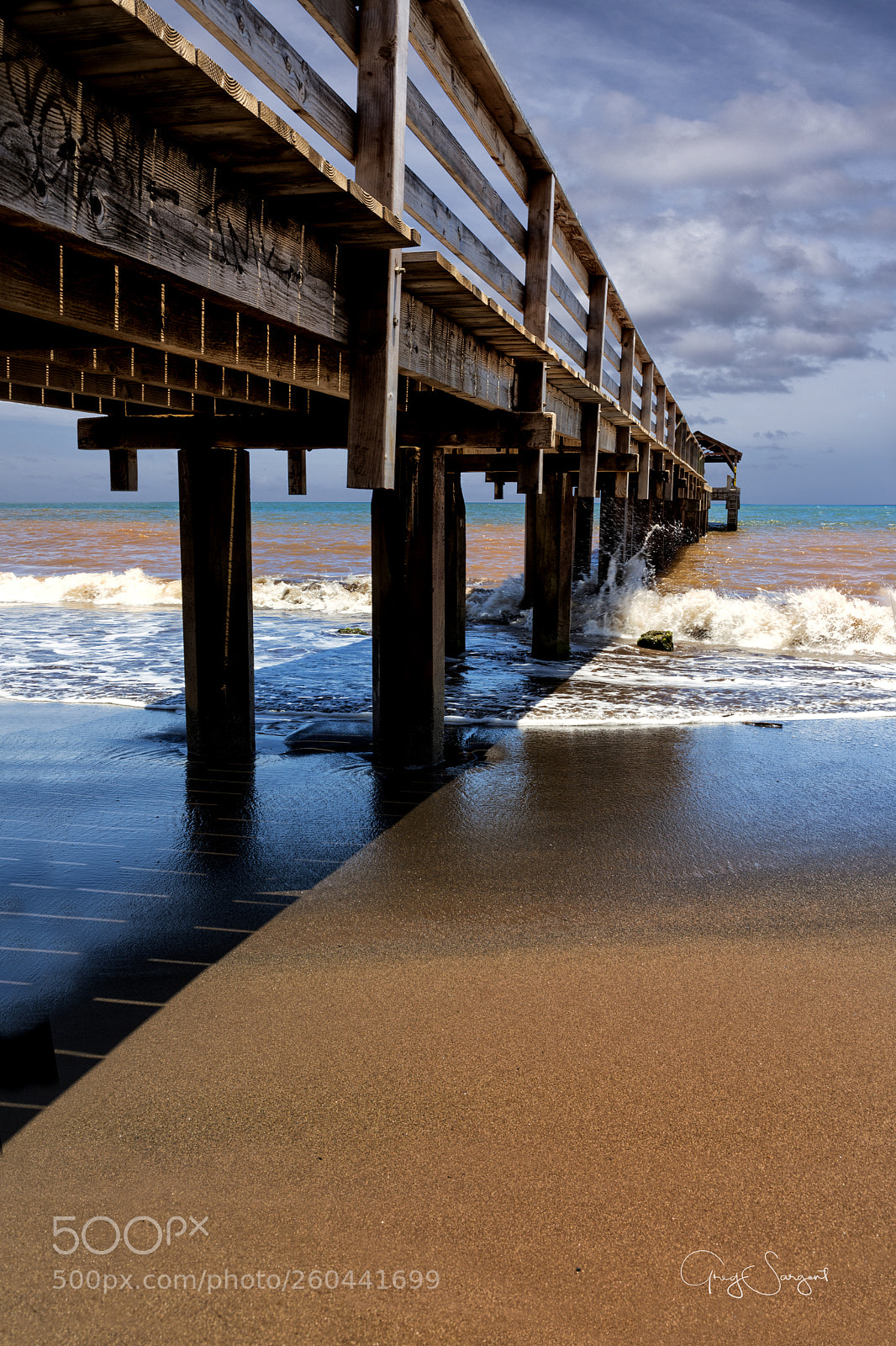 Canon EOS 5D Mark IV sample photo. The old pier photography