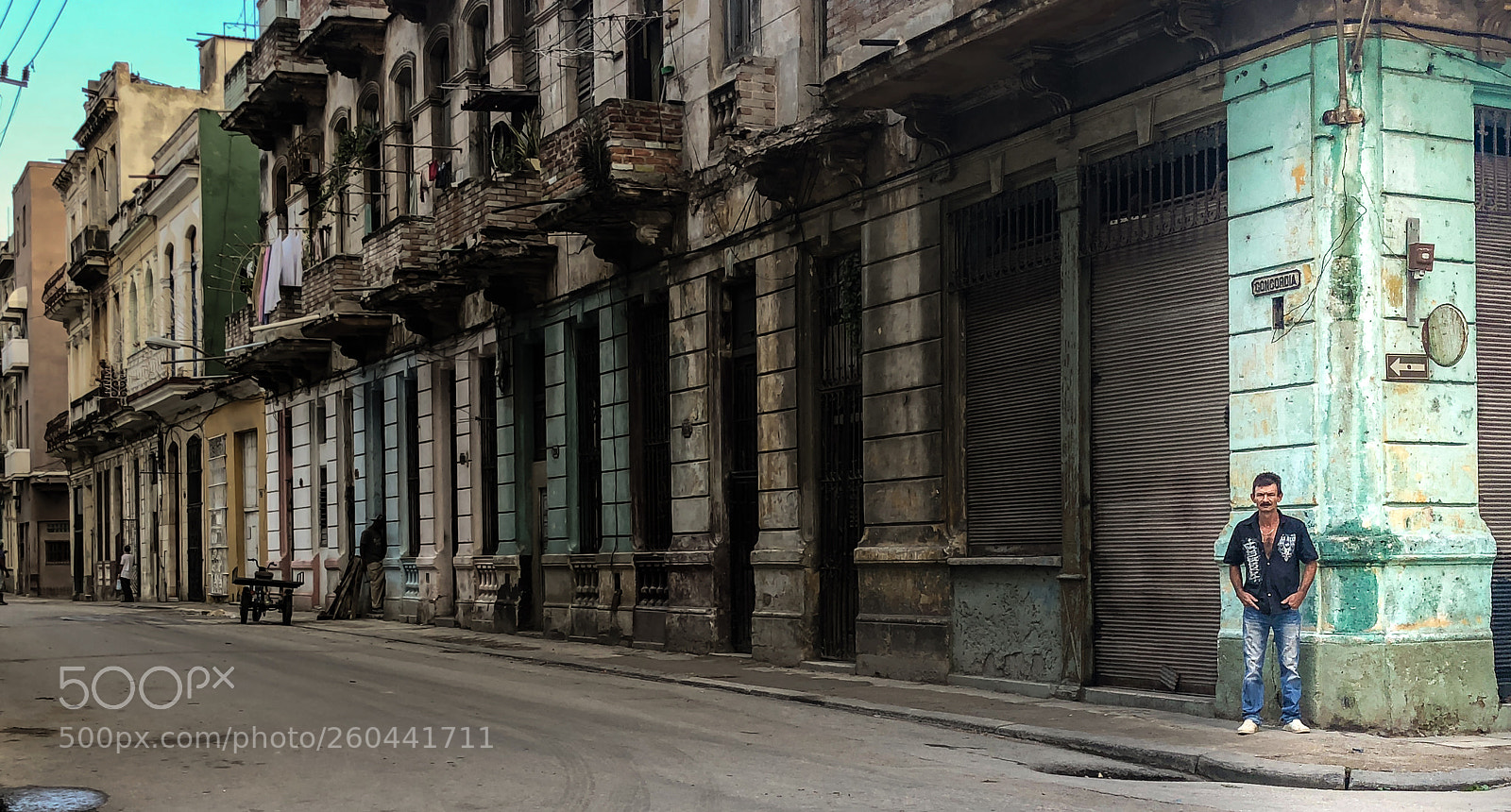 Apple iPhone X sample photo. Streets of havana photography