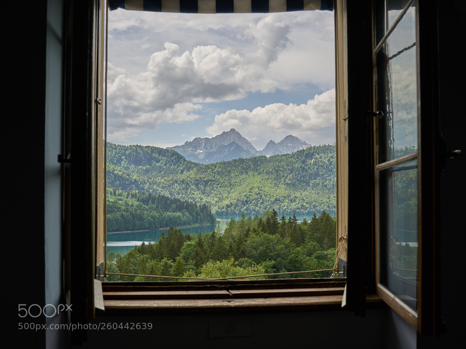 Sony a7R II sample photo. Window photography