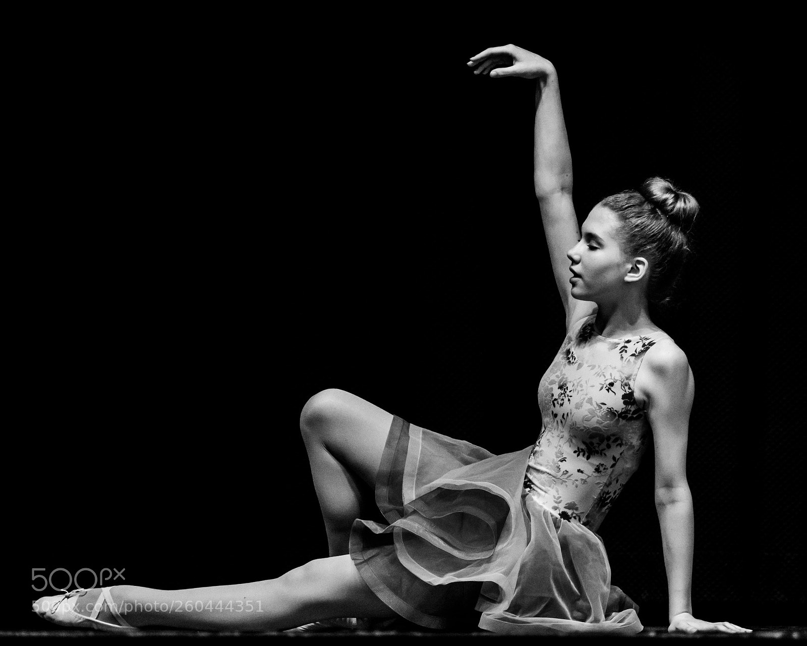 Nikon D7200 sample photo. Striking pose photography