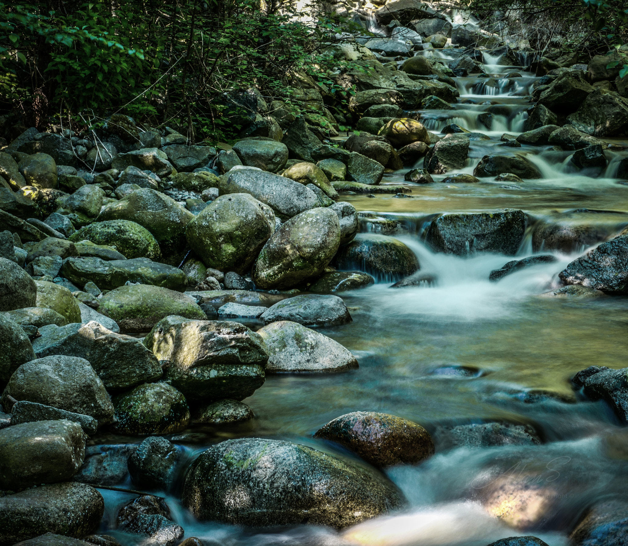 Leica SL (Typ 601) sample photo. Creek photography