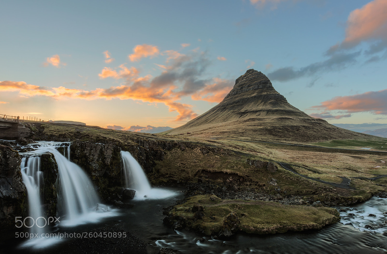 Canon EOS 6D Mark II sample photo. Sunset at kirkjufell photography