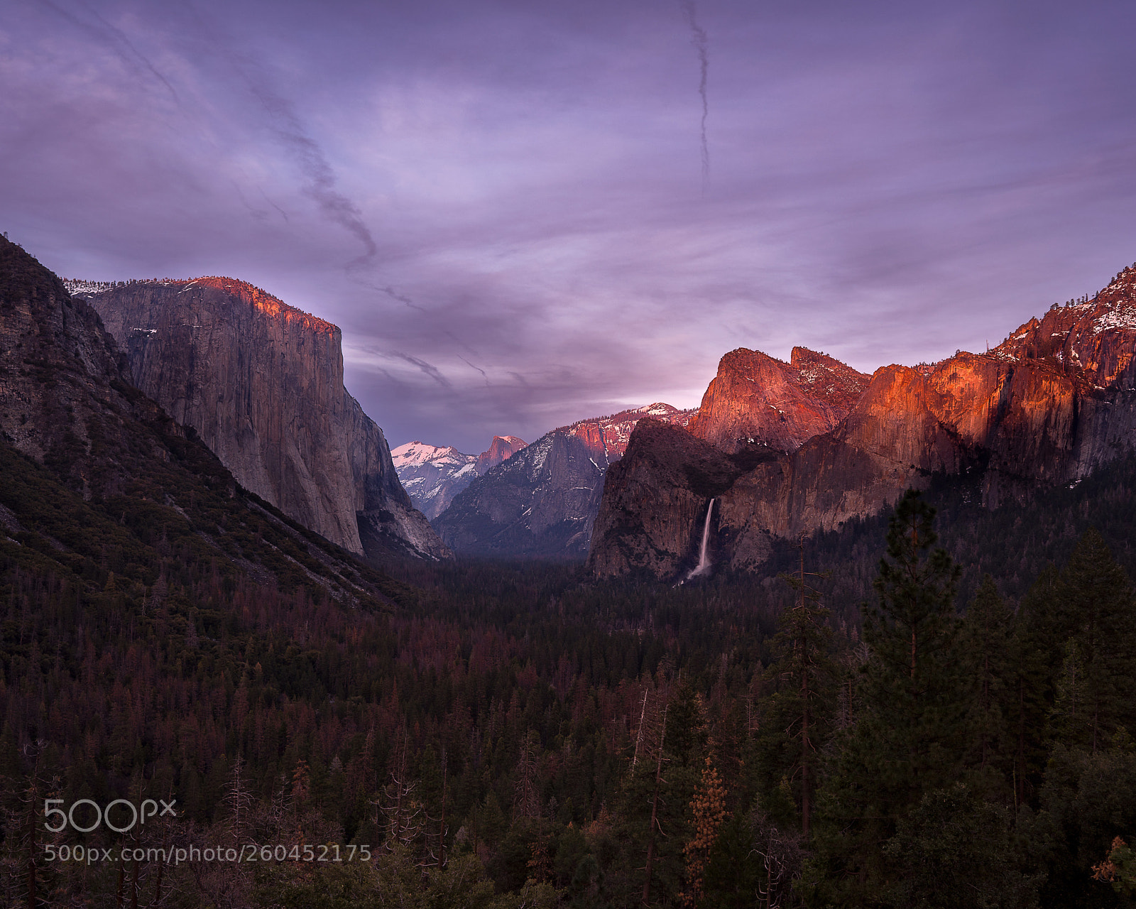 Sony a7R III sample photo. Last light at tunnel photography