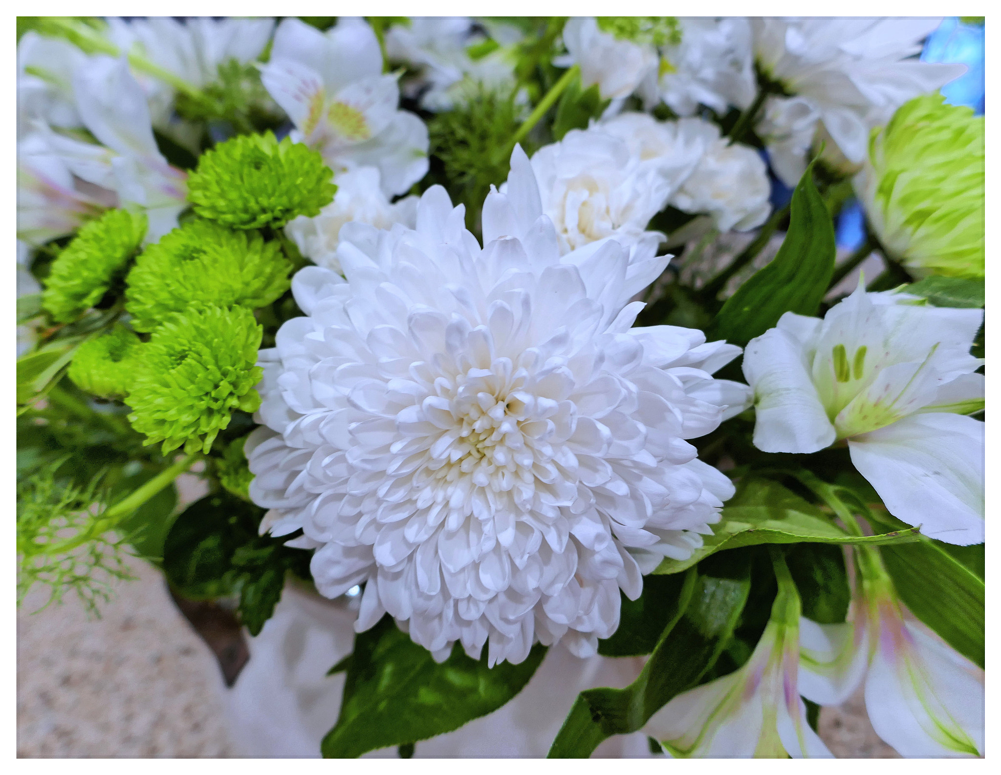Panasonic Lumix DMC-ZS100 (Lumix DMC-TZ100) sample photo. Beautiful bouquet photography