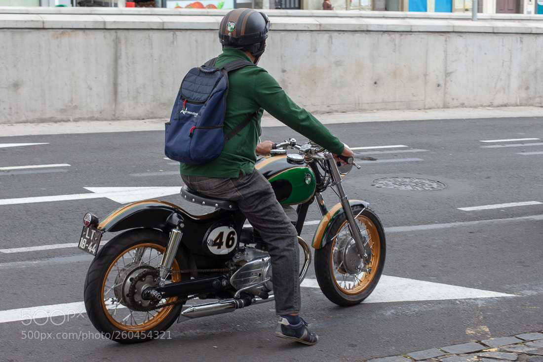 Canon EOS 5D Mark II sample photo. Old motorbike photography