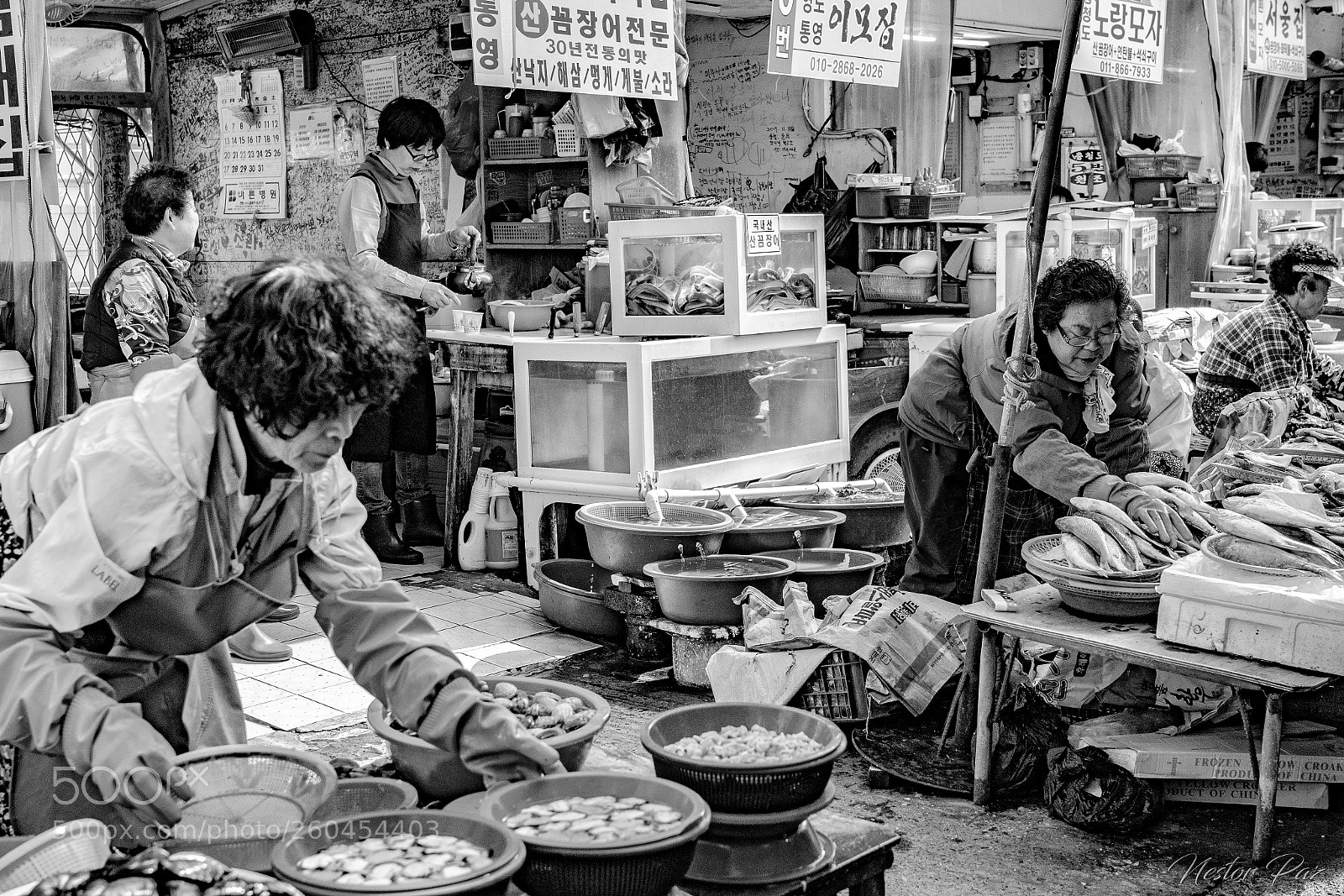 Sony a7R III sample photo. Day at the market photography