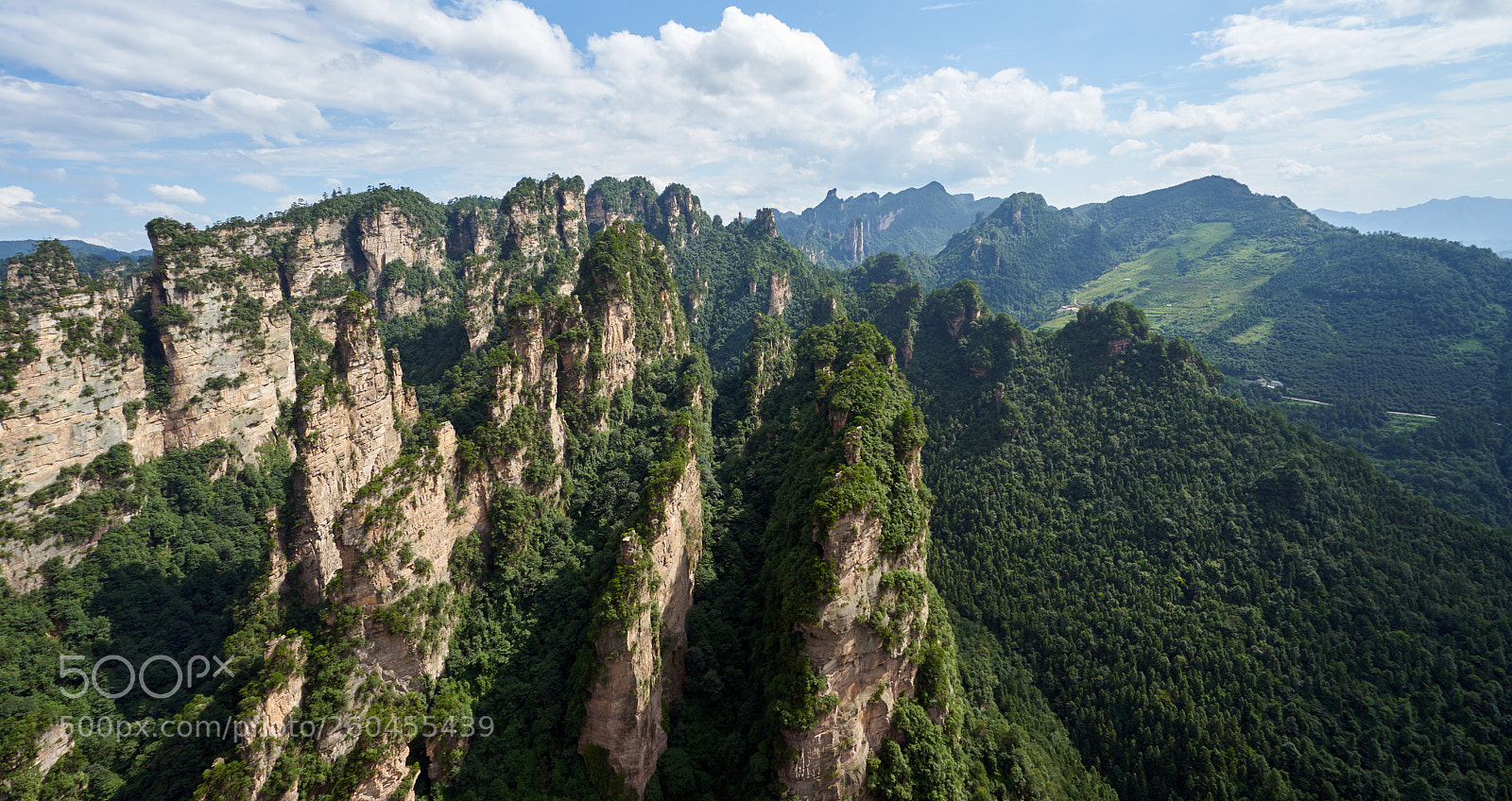 Sony a7 sample photo. Zhangjiajie raw photography