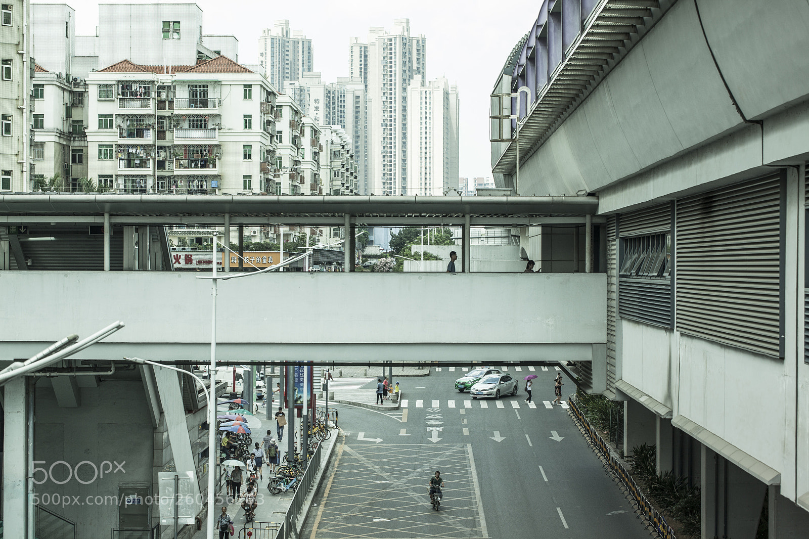 Canon EOS 5D Mark II sample photo. Sideway photography