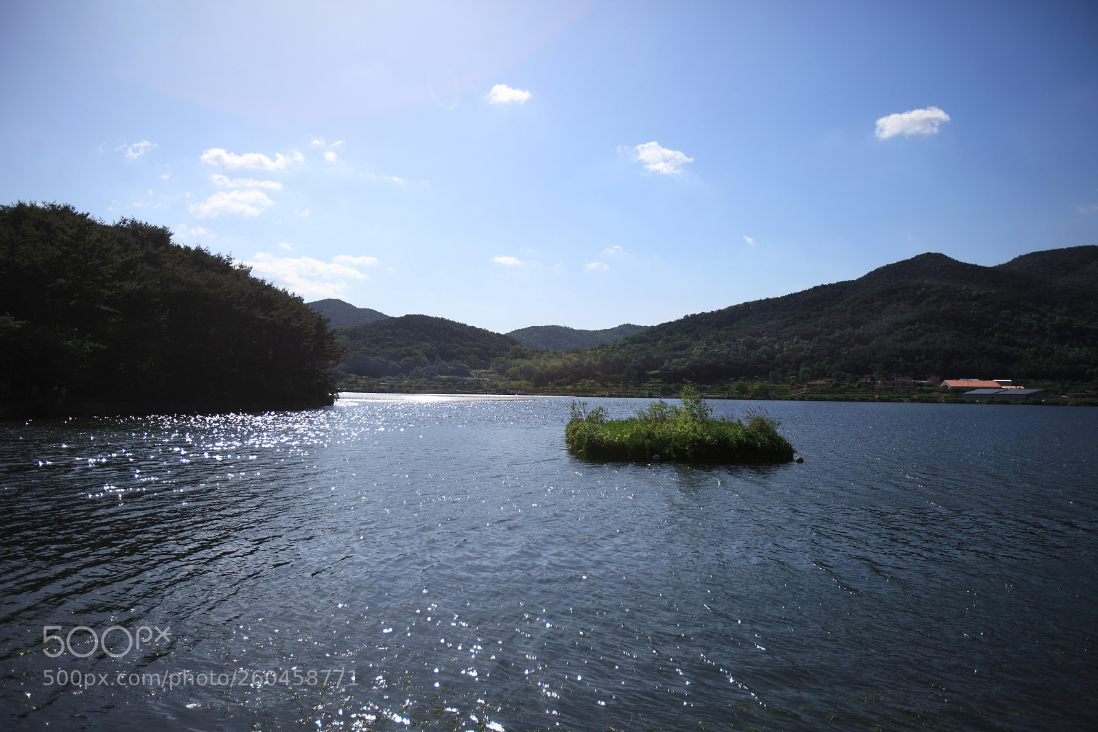 Canon EOS 5D Mark II sample photo. Reflection of sunlight photography
