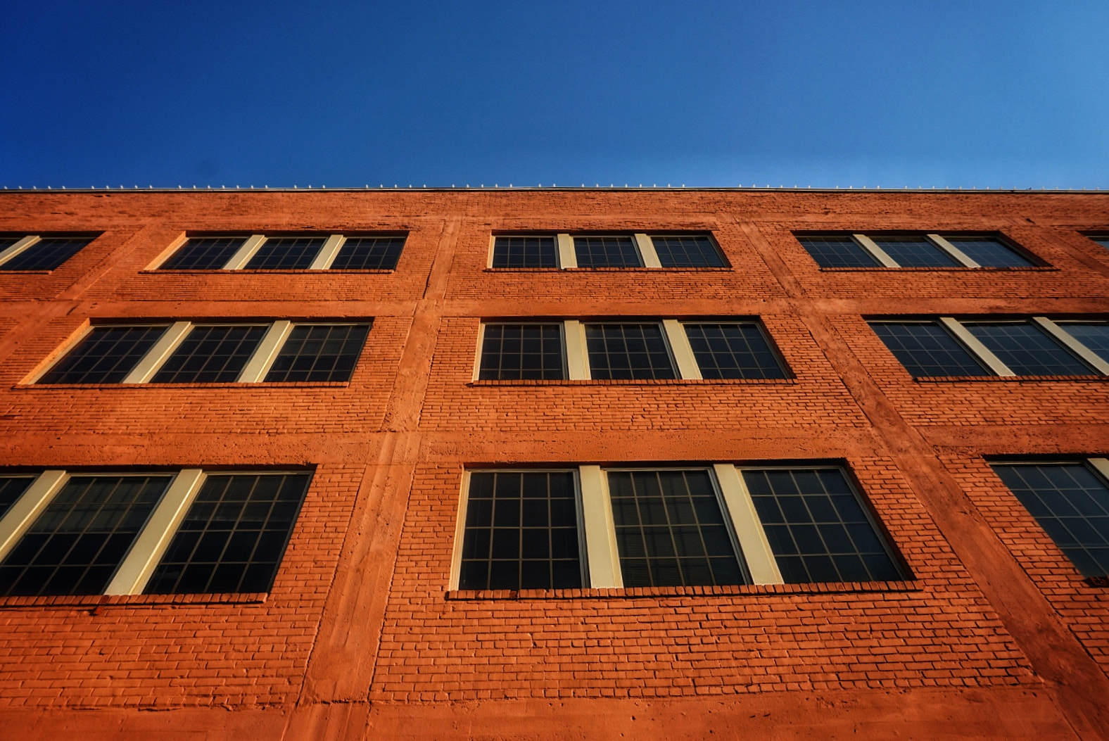 Sony a5100 sample photo. Old building photography