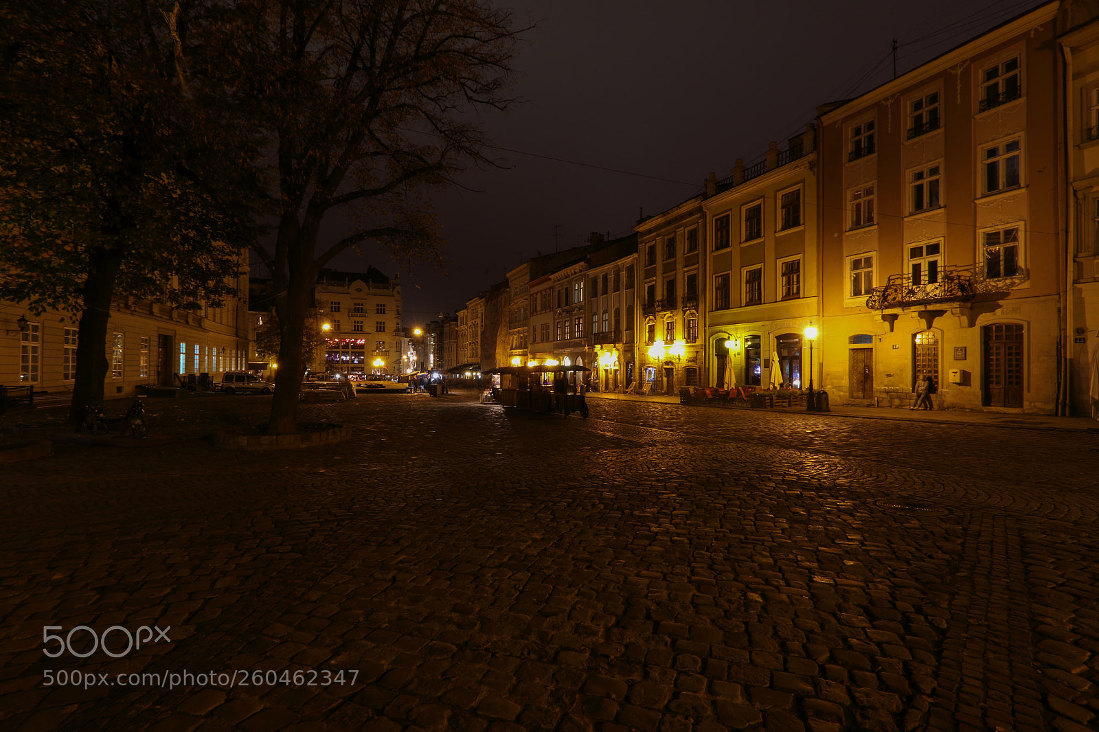 Canon EOS 7D Mark II sample photo. Night lviv photography