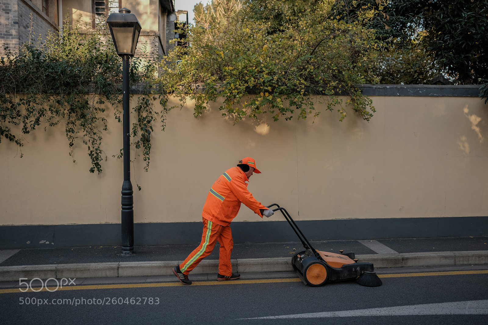 Fujifilm X-Pro2 sample photo. The cleaner photography
