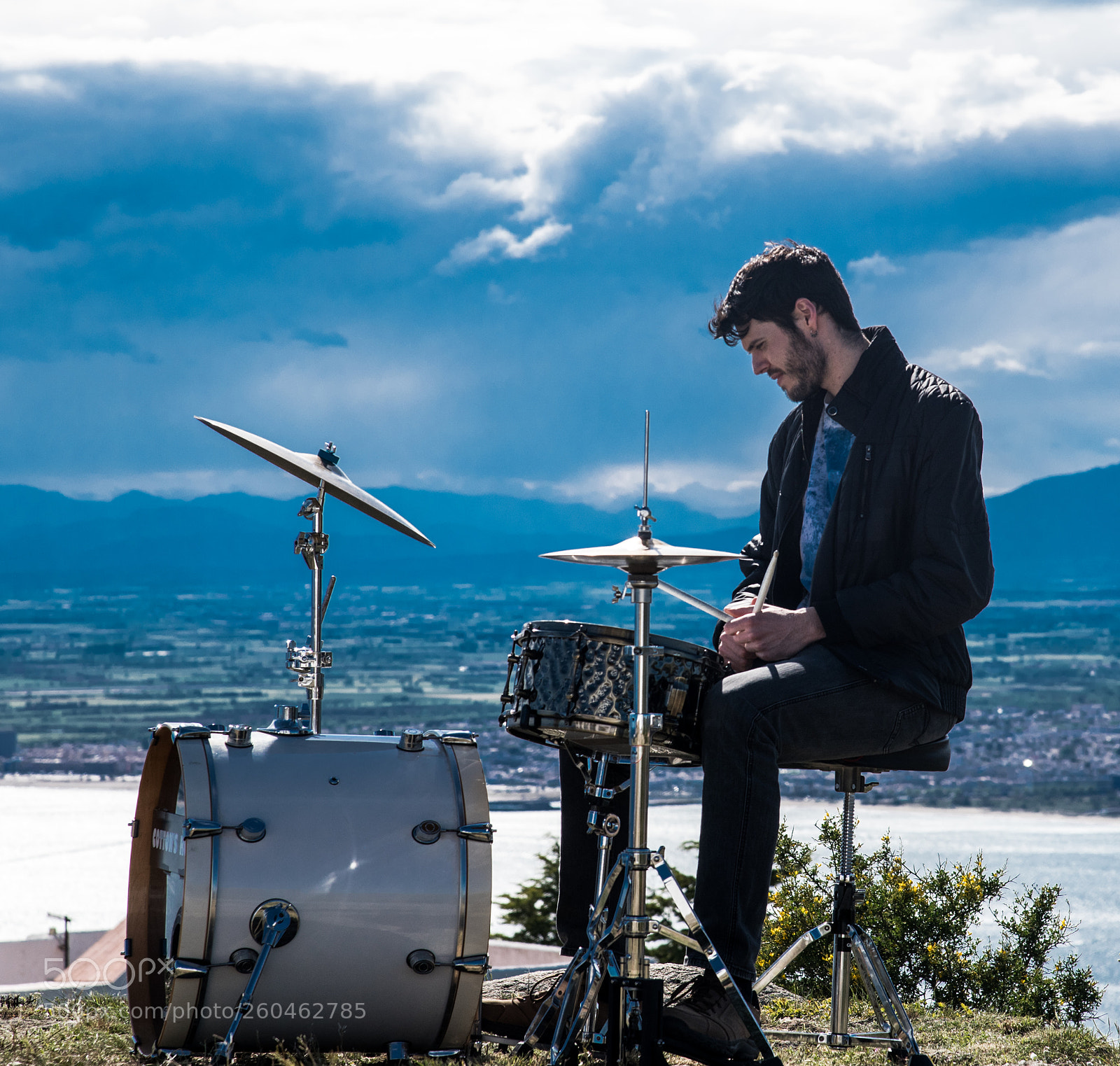 Nikon D750 sample photo. Musicians at the top photography