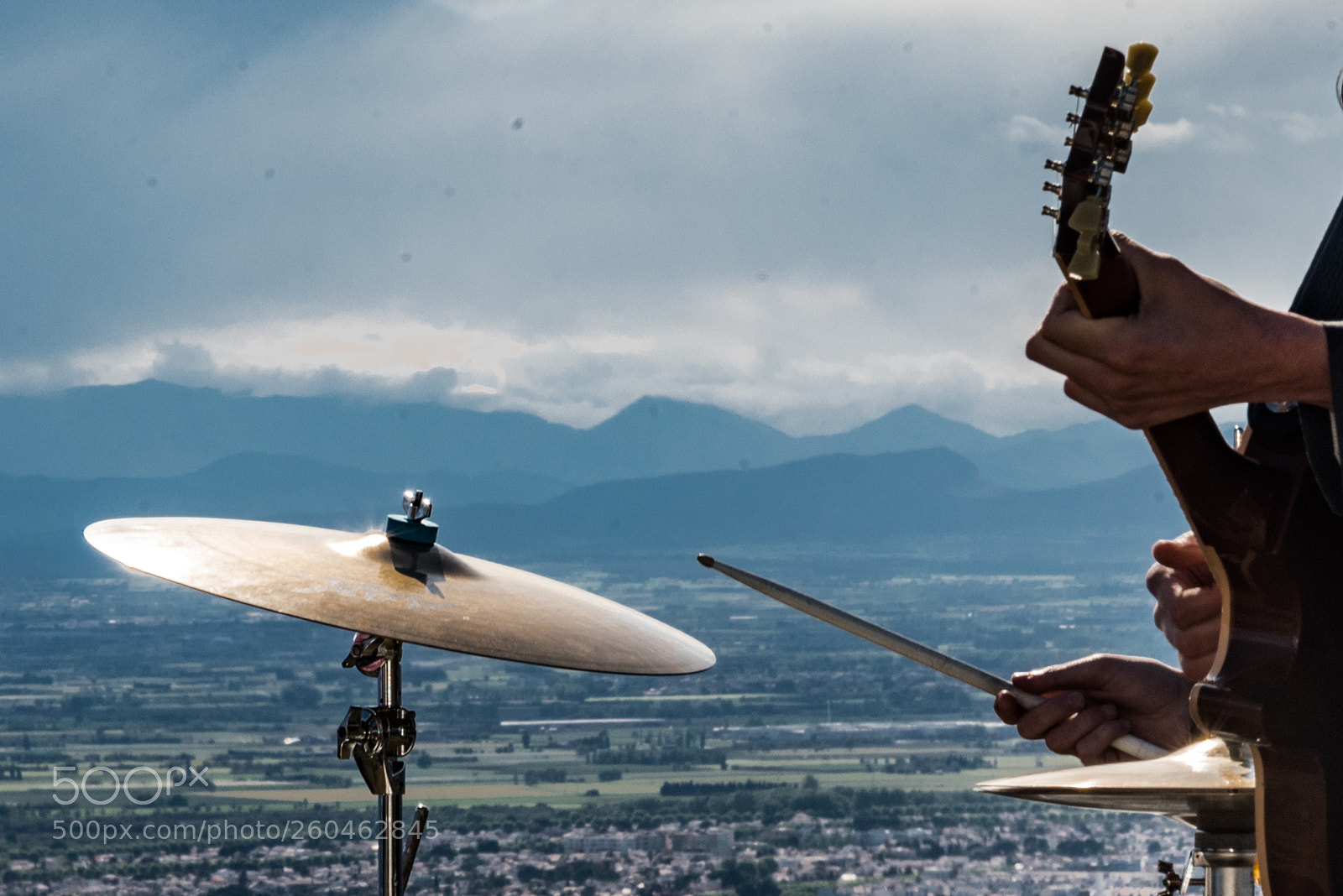 Nikon D750 sample photo. Musicians at the top photography