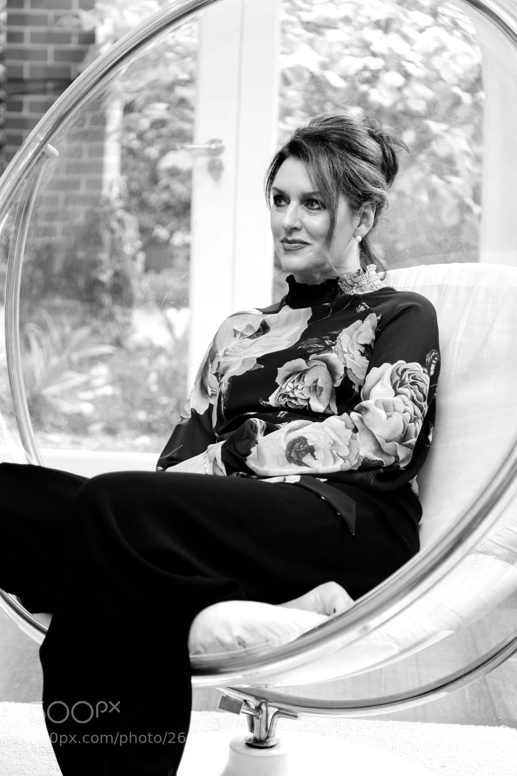 Canon EOS 6D Mark II sample photo. Portrait.fashion.interiors photography