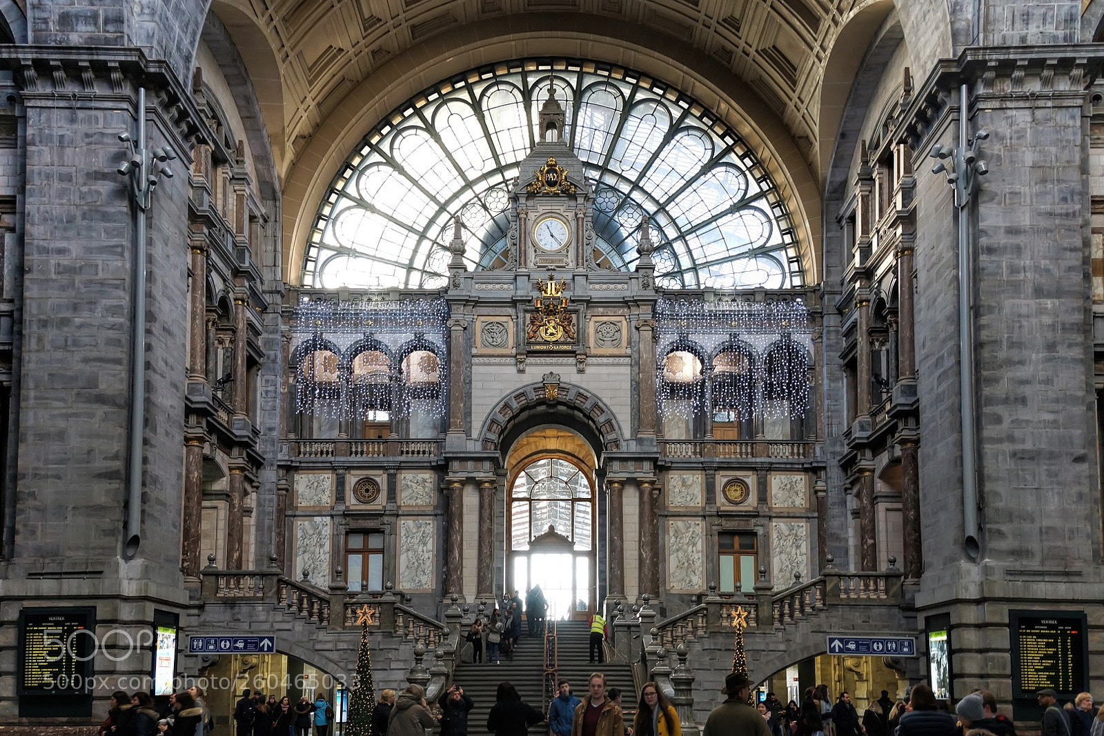Sony SLT-A77 sample photo. Antwerpen central station photography
