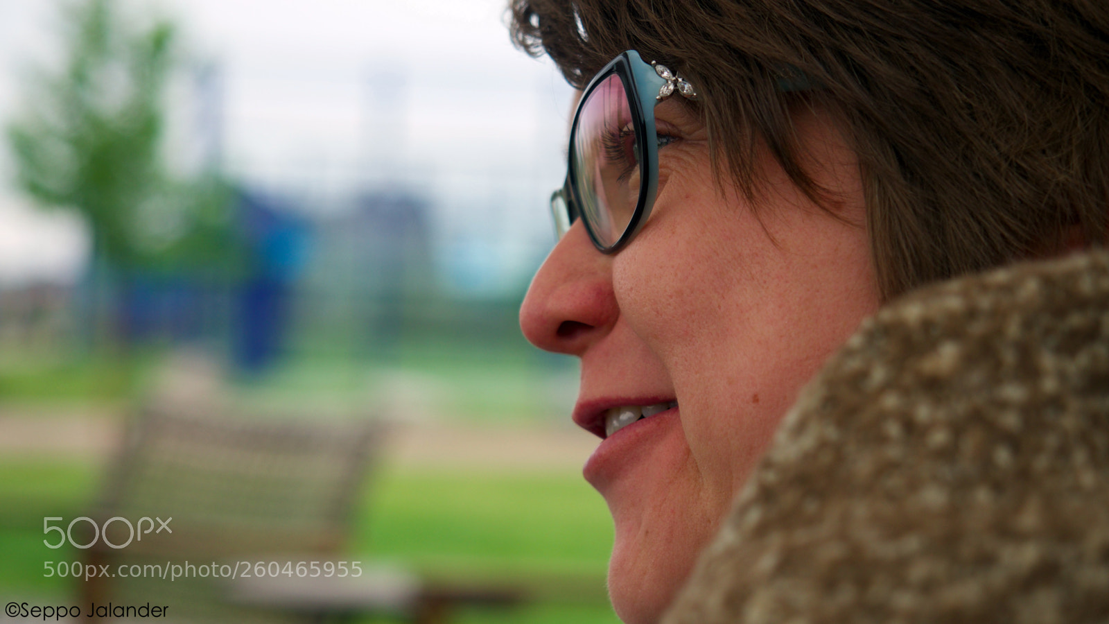 Olympus OM-D E-M5 II sample photo. At a cafe photography