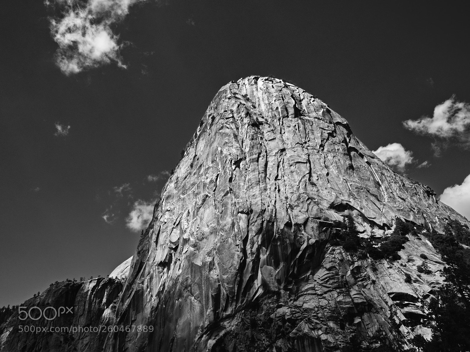 Olympus OM-D E-M10 II sample photo. Yosemite liberty cap photography