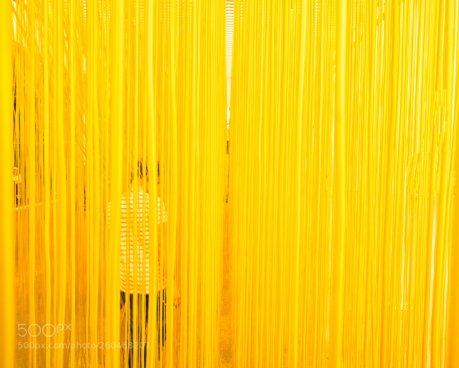 Fujifilm X-T1 sample photo. Person, room, yellow photography