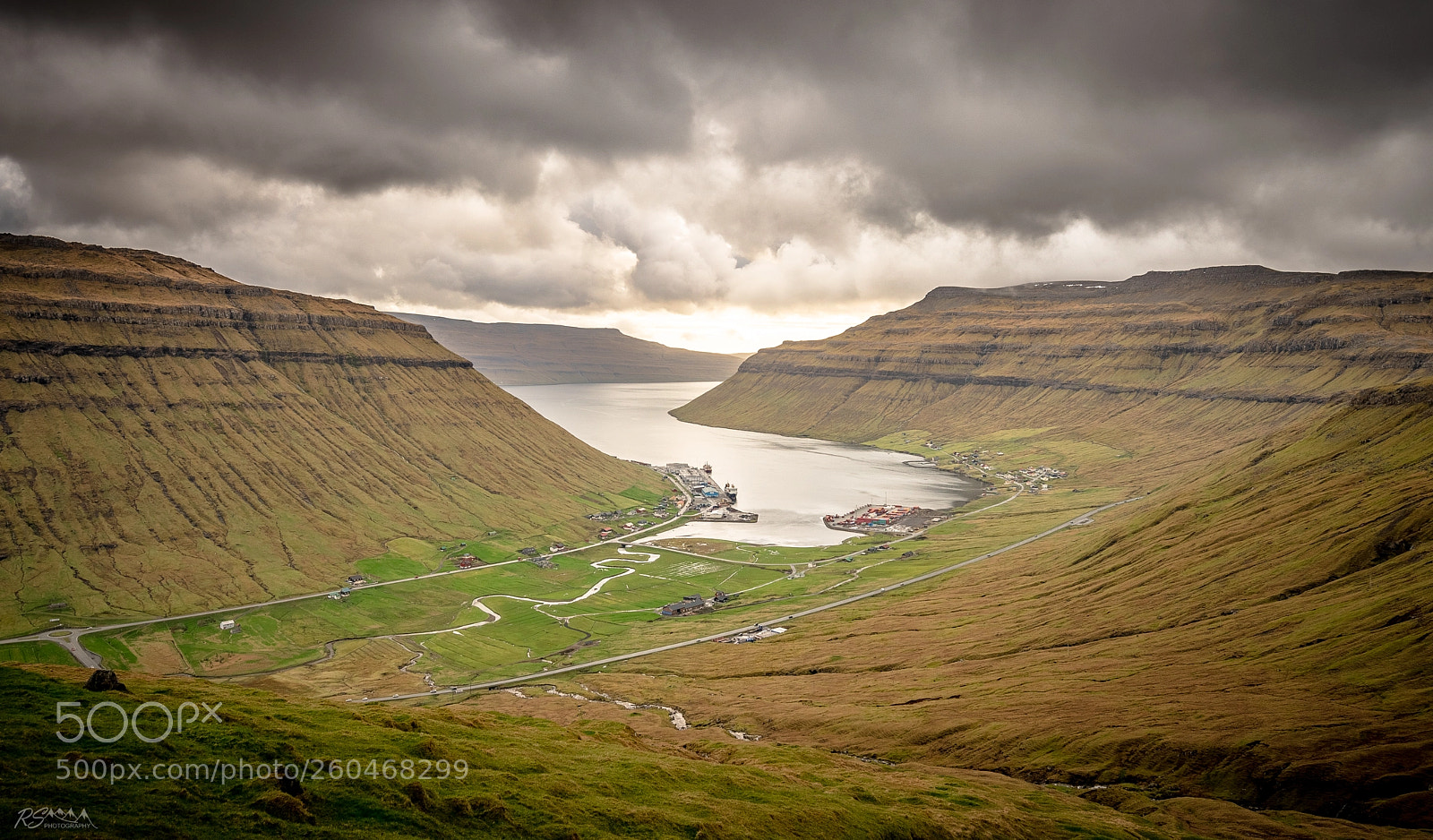 Sony a7R II sample photo. Kaldbaksfjord, faroe islands photography