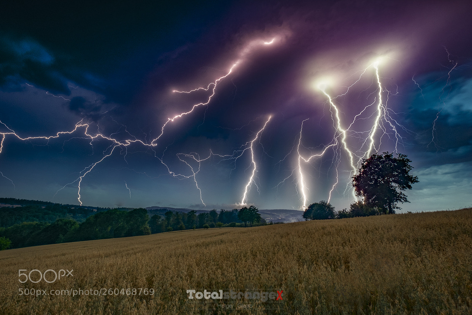 Fujifilm X-T10 sample photo. Dark thunderstorm (cv) photography