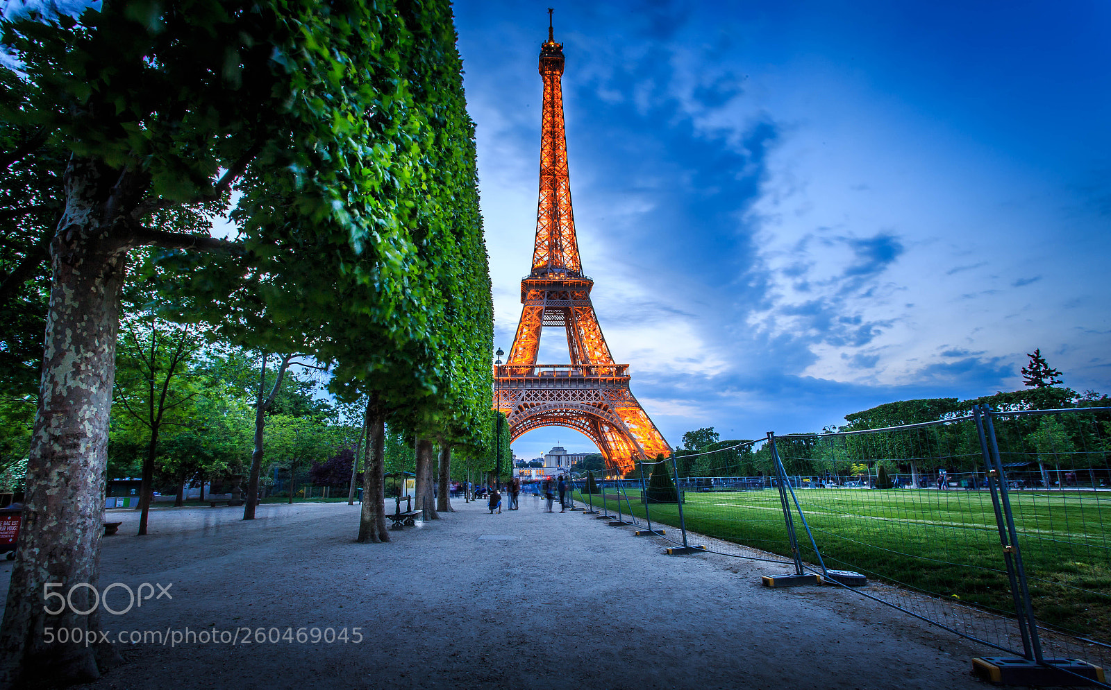 Canon EOS 6D sample photo. Eiffel tower photography