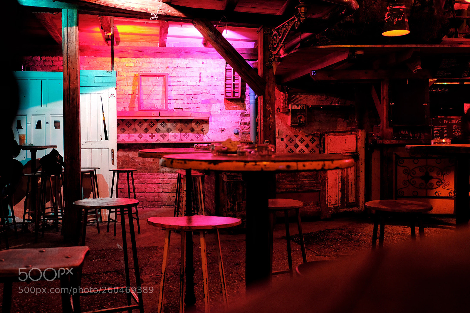Fujifilm X-T20 sample photo. Neon lights of budapest photography
