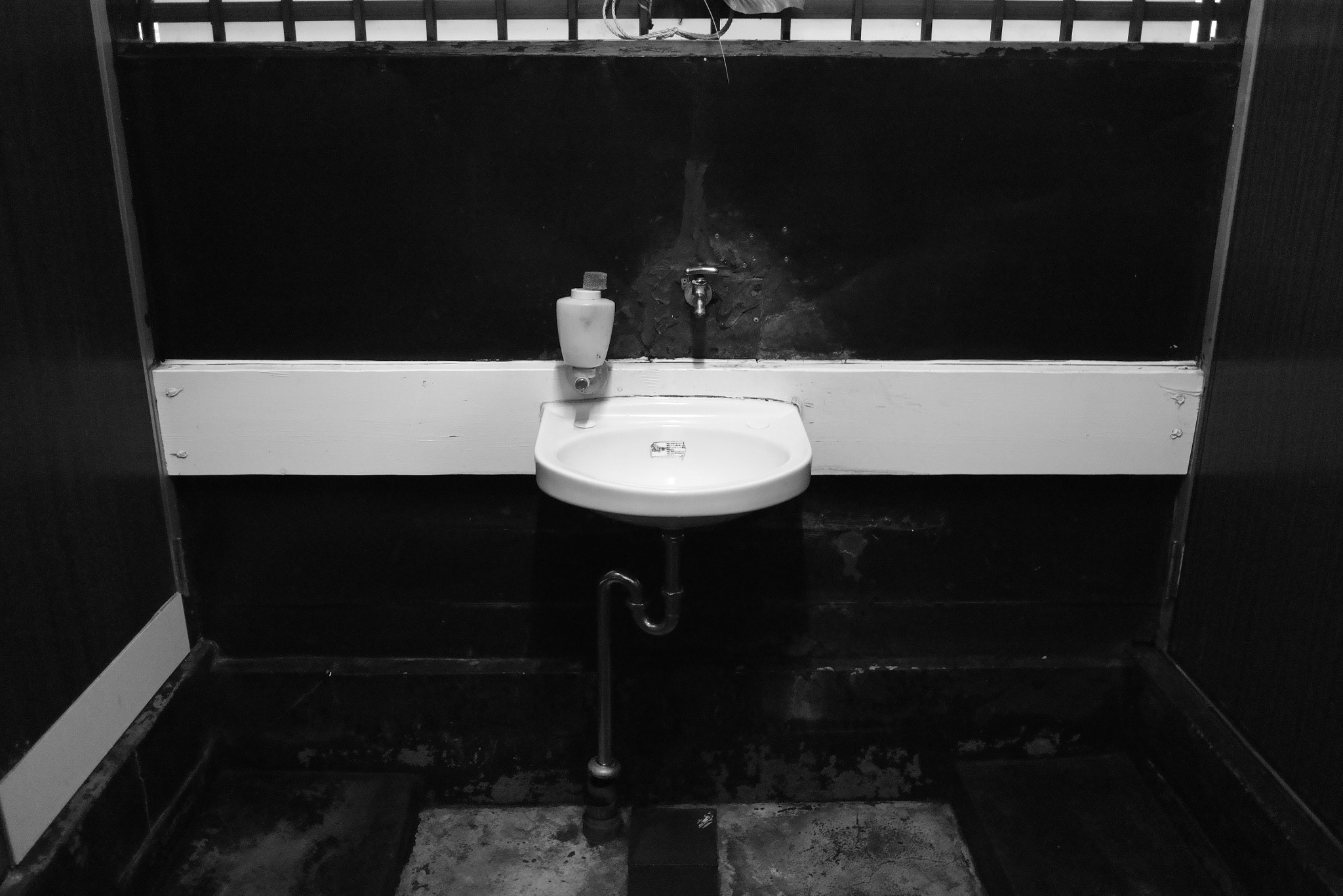 Sigma DP1 Merrill sample photo. The end of tokyo photography
