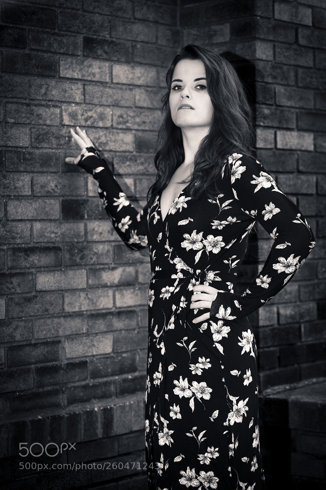 Canon EOS 5D Mark II sample photo. Femme fatale awaits photography