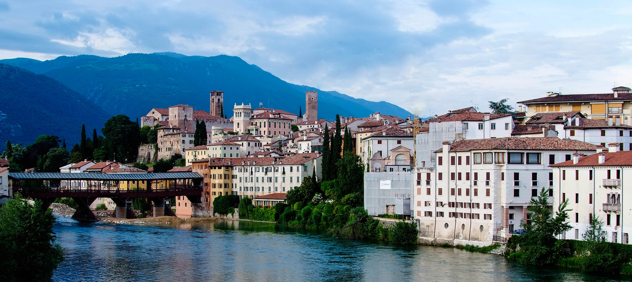 Fujifilm FinePix S5 Pro sample photo. Bassano del grappa photography