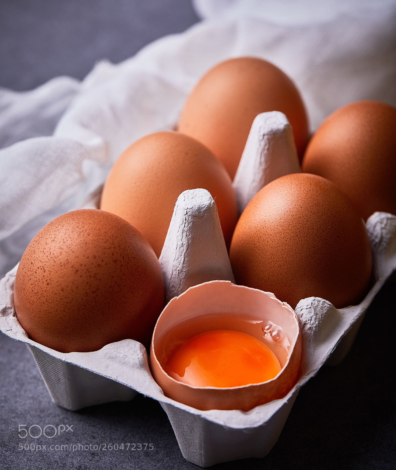 Canon EOS 5D Mark IV sample photo. Egg photography
