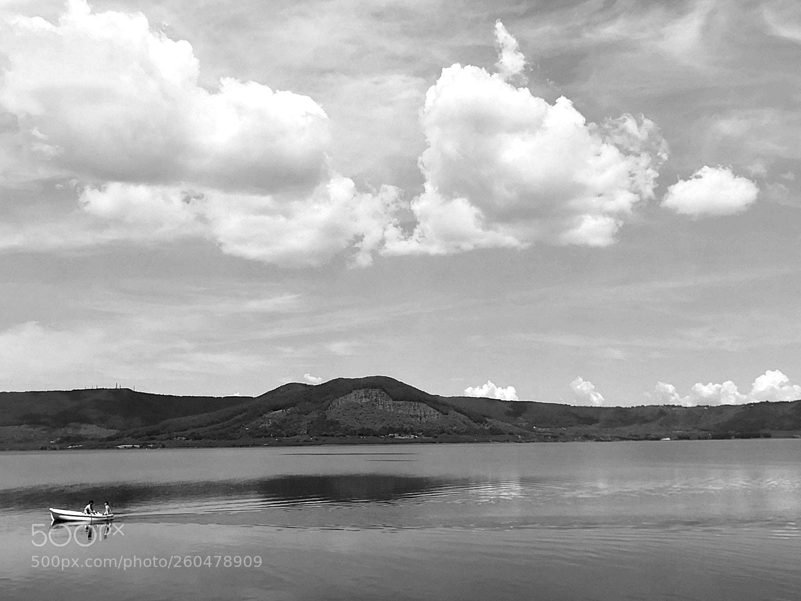 HUAWEI Mate 10 Pro sample photo. Vico lake photography