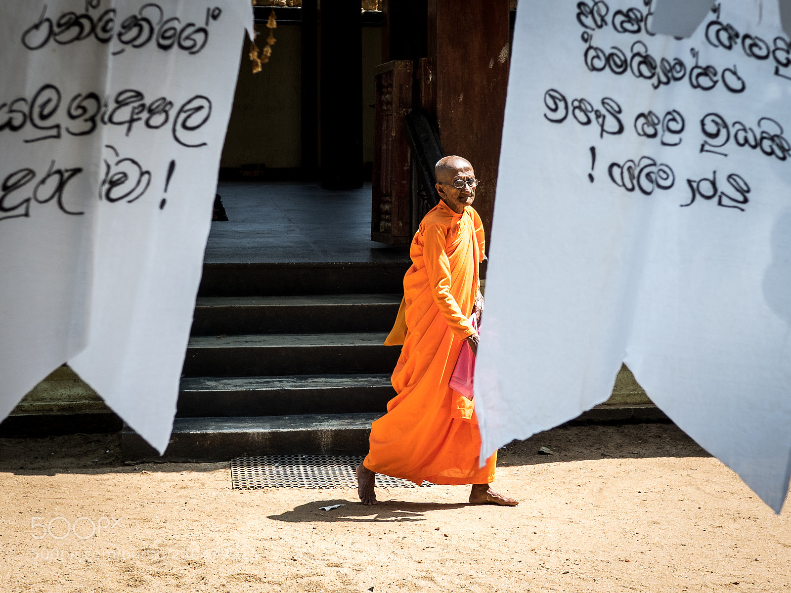 Olympus OM-D E-M5 II sample photo. Sri lanka monk photography
