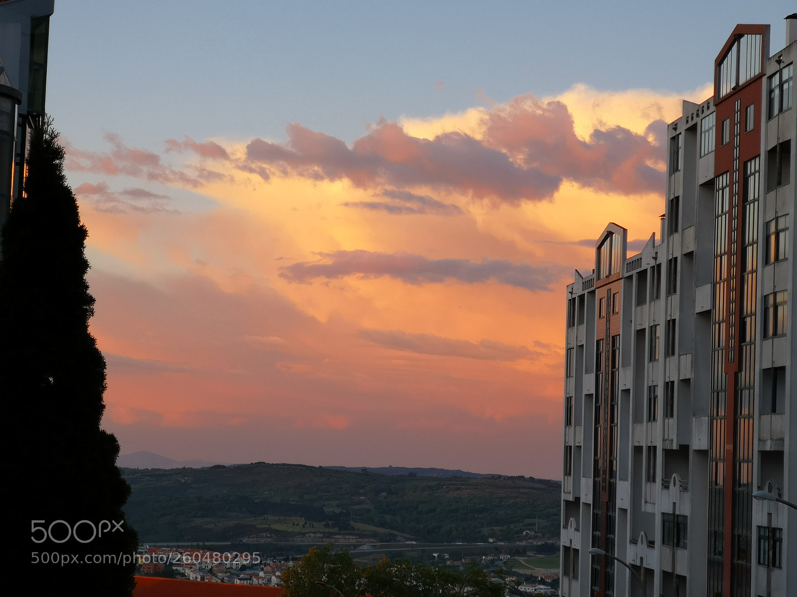 HUAWEI CLT-L29 sample photo. The sunset in the photography