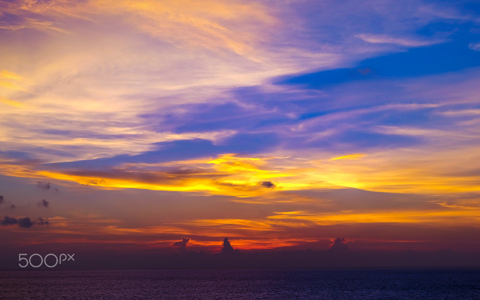 Fujifilm X-A2 sample photo. Very beautiful colorful sky photography