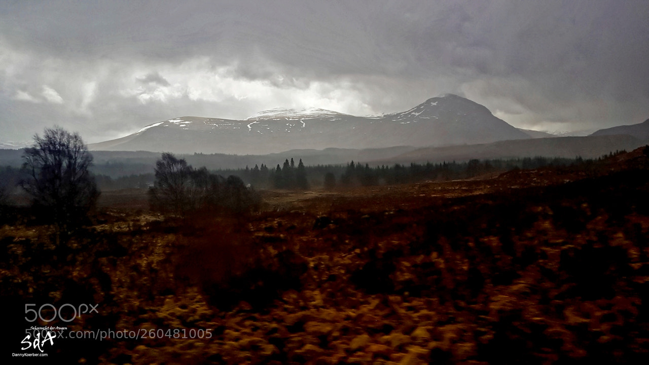 Samsung Galaxy S8 sample photo. Highlands in scotland photography