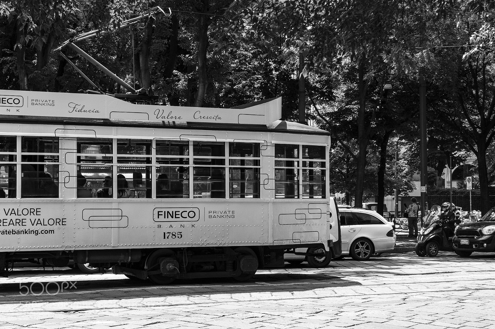 Canon EOS 1200D (EOS Rebel T5 / EOS Kiss X70 / EOS Hi) sample photo. Milano photography